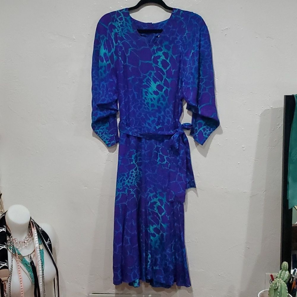Vintage 80s Nora Noh 100% Silk Midi/Maxi Dress With Batwing Sleeves